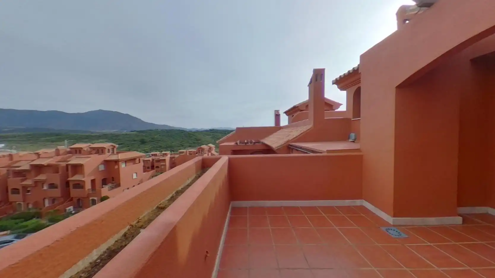Terraza de Ático en venta en Estepona con Trastero y Piscina