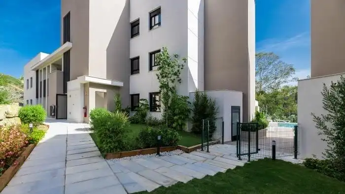 Apartament amb piscina en venda a N ANDALUCIA J, imagen 3