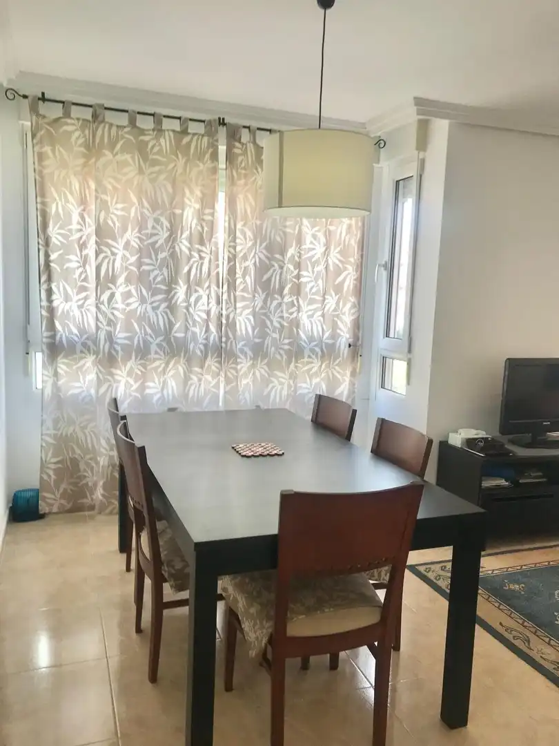 Comedor de Piso en venta en Noja con Calefacción, Terraza y Amueblado