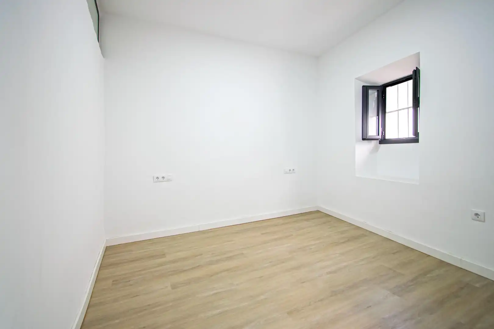Residenziale in vendita a Casco Antiguo, imagen 16