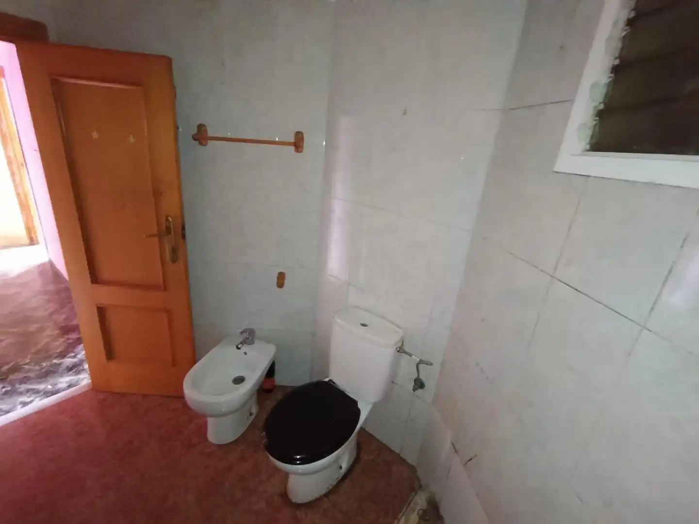 Baño de Piso en venta en Alzira con Alarma