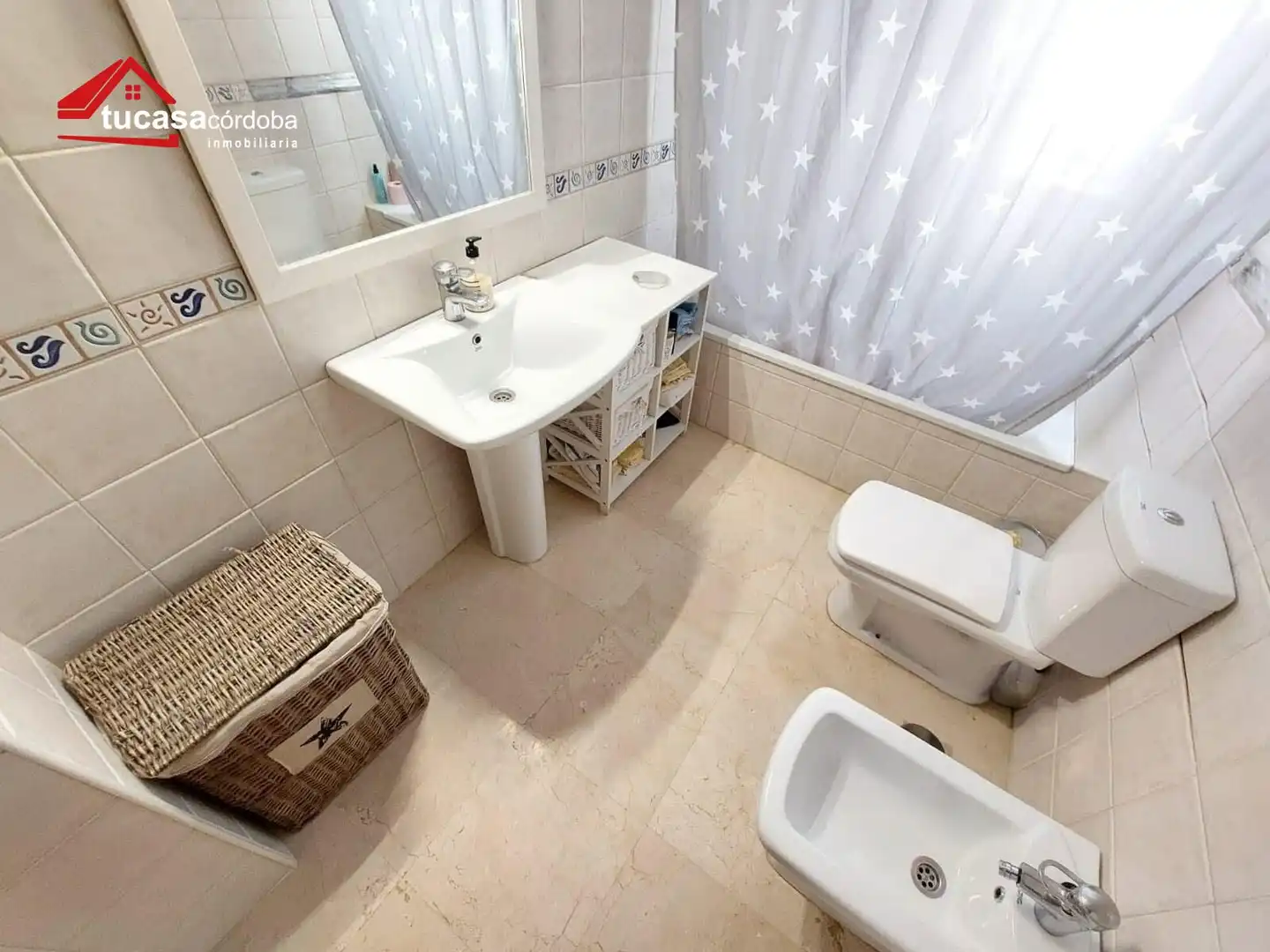 Bathroom of Houses for sale in Córdoba  with Air Conditioner and Swimming Pool