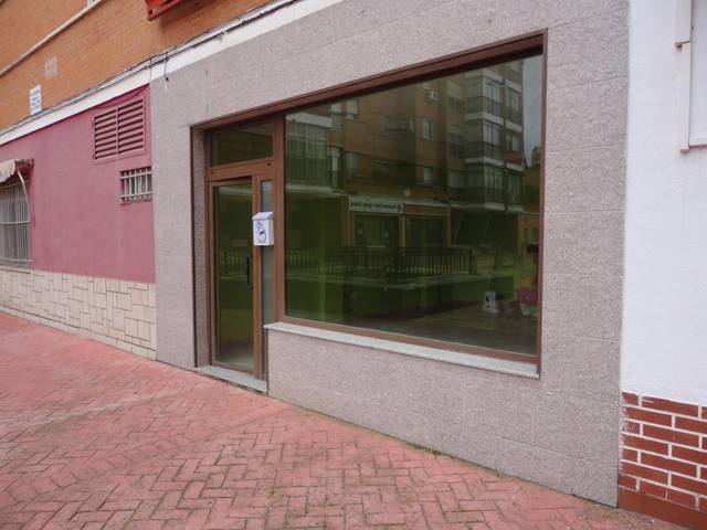 Local comercial en Alquiler en Centro