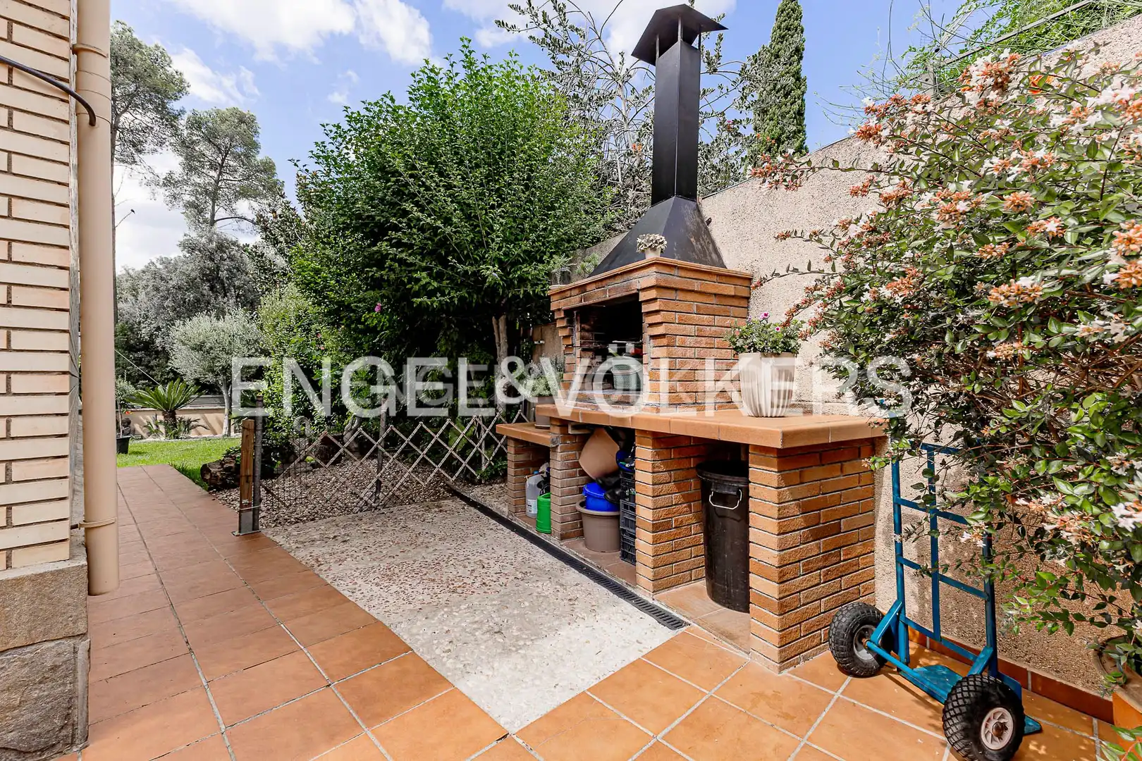 Terrace of Houses for sale in Sant Vicenç Dels Horts  with Heating, Storage room and Swimming Pool