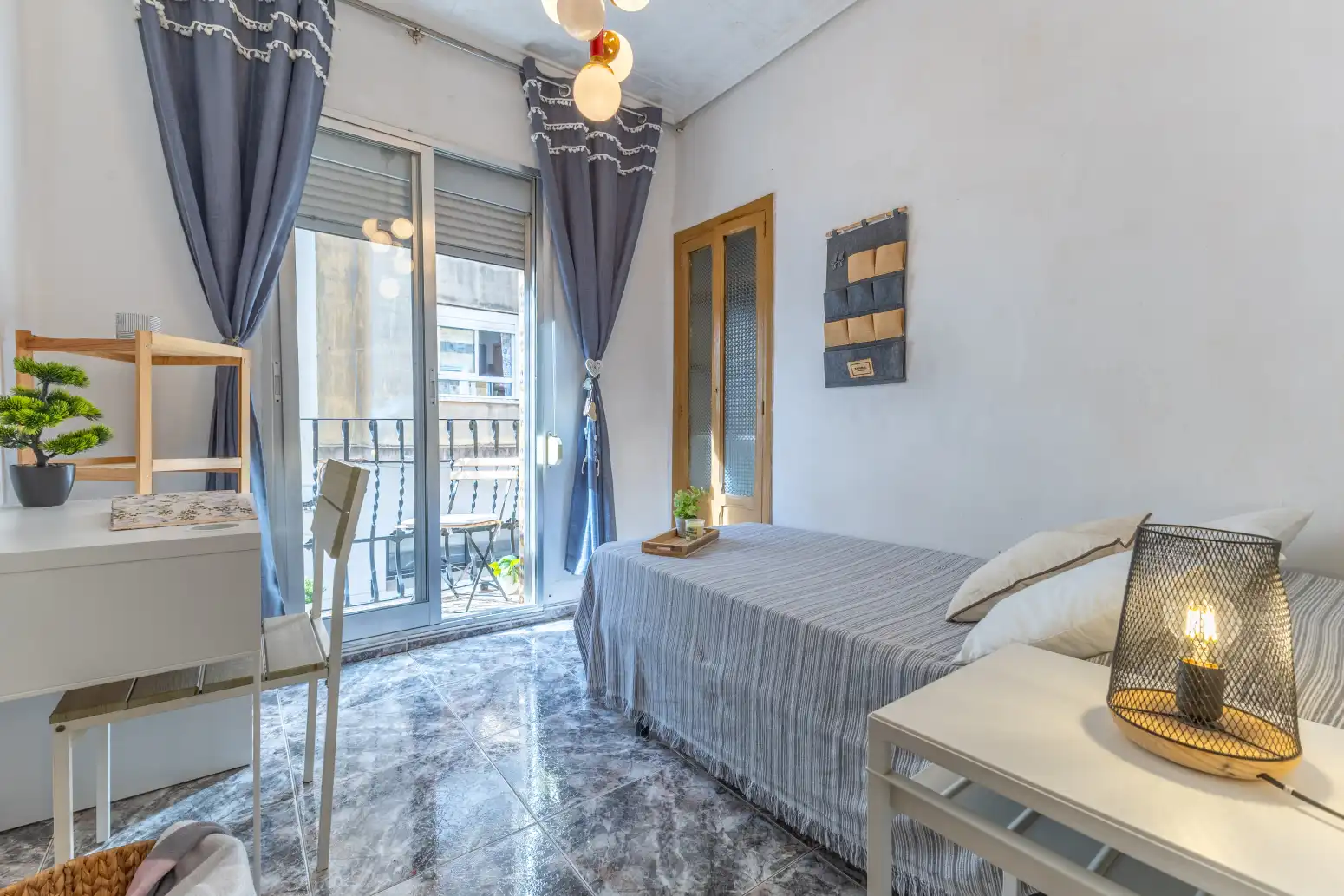 Habitación de Piso en venta en Sagunto / Sagunt con Terraza y Balcón