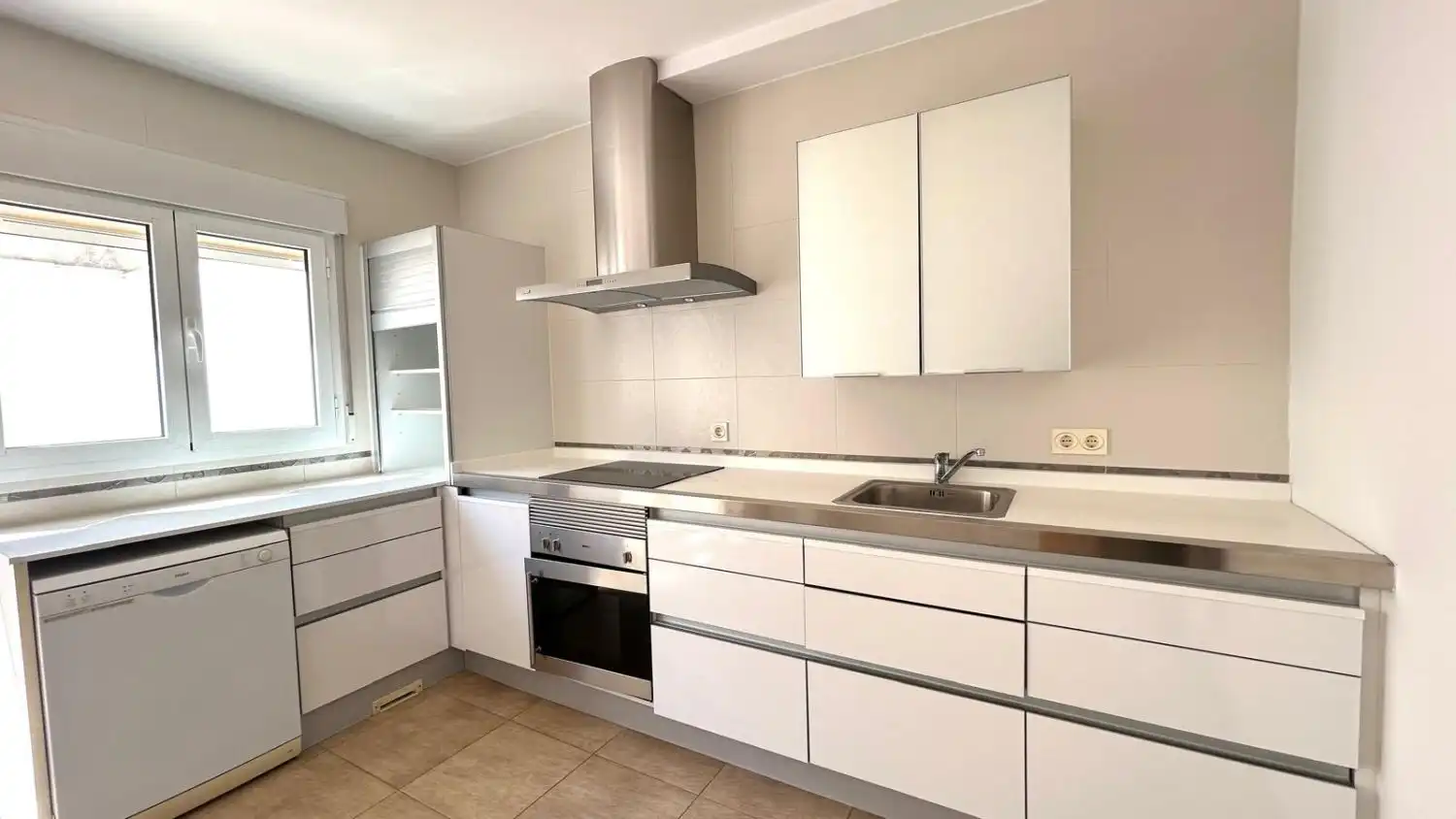 Kitchen of Detached homes for sale in La Gineta  with Air Conditioner, Heating and Terrace