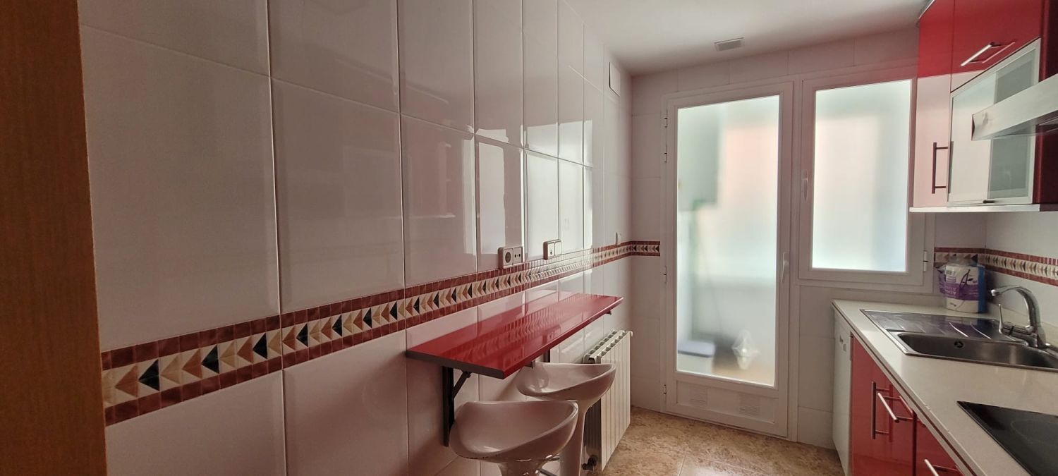 Cocina de Piso en venta en  Albacete Capital con Calefacción y Trastero