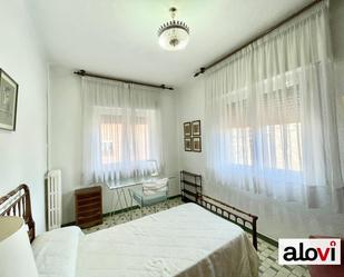 Bedroom of Flat to rent in  Granada Capital  with Heating and Balcony