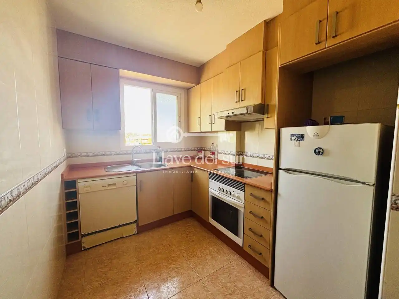 Kitchen of Flat for sale in Águilas  with Furnished and Balcony