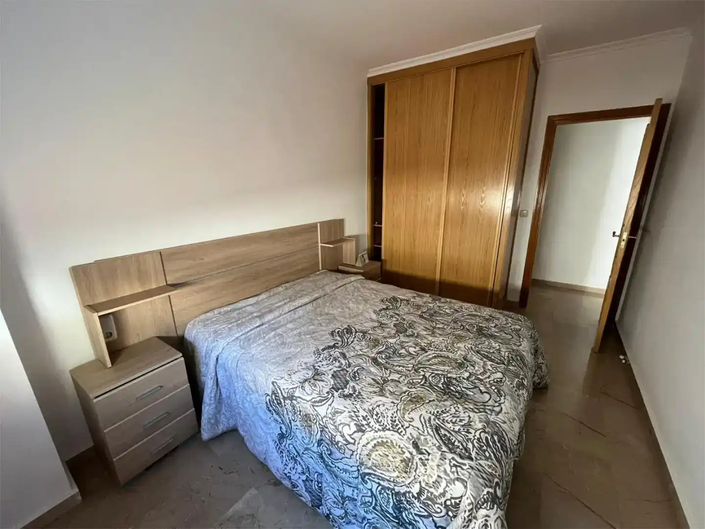 Bedroom of Flat for rent in Feria