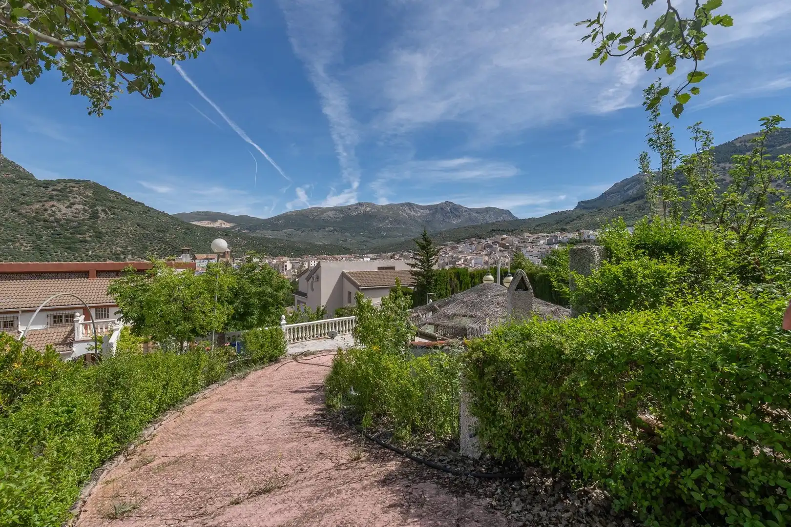 Vista exterior de Casa o chalet en venta en Valdepeñas de Jaén con Aire acondicionado, Calefacción y Jardín privado