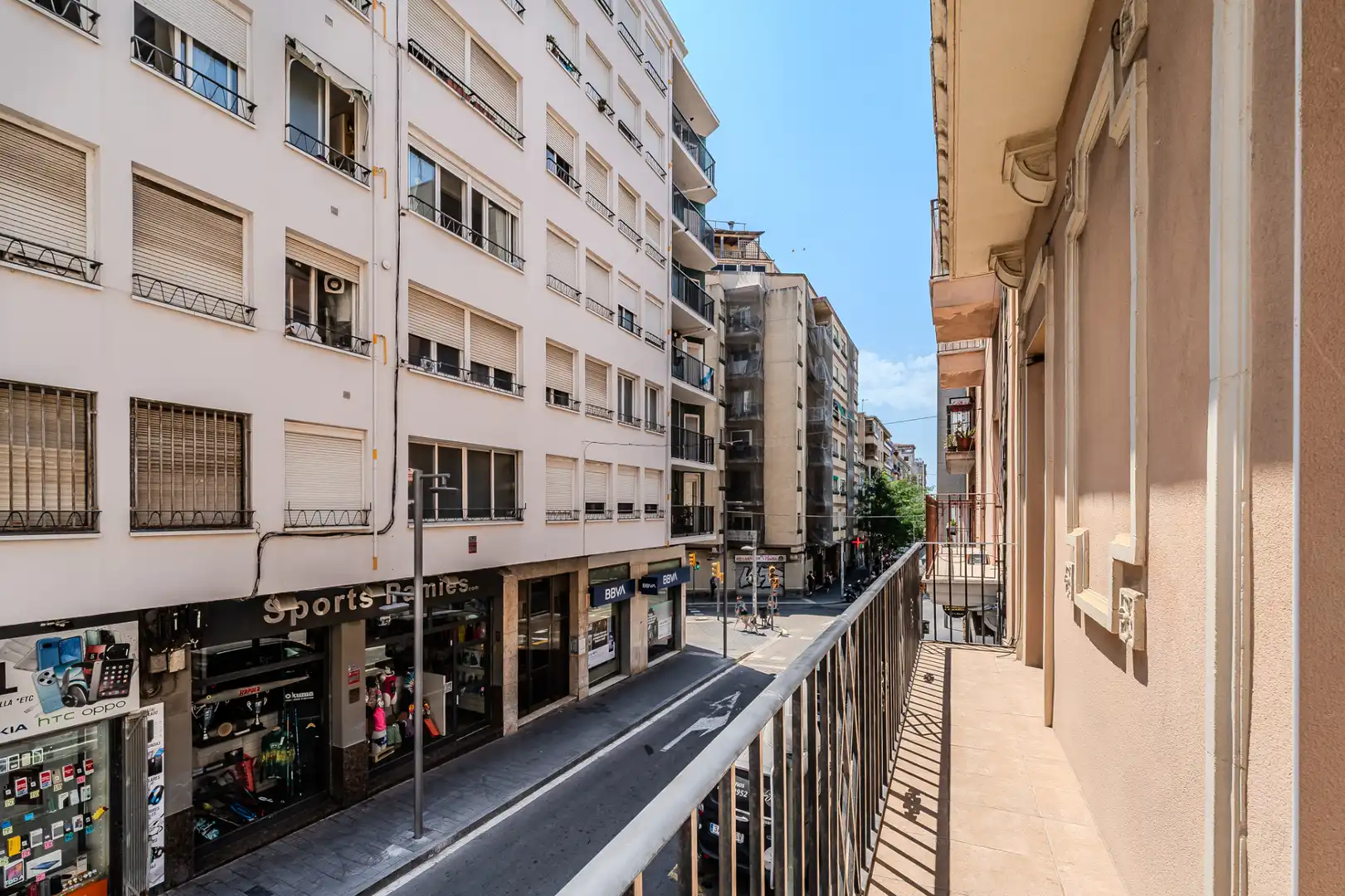 Immobles singulars amb ascensor en venda a Carrer de Lleida, imagen 15
