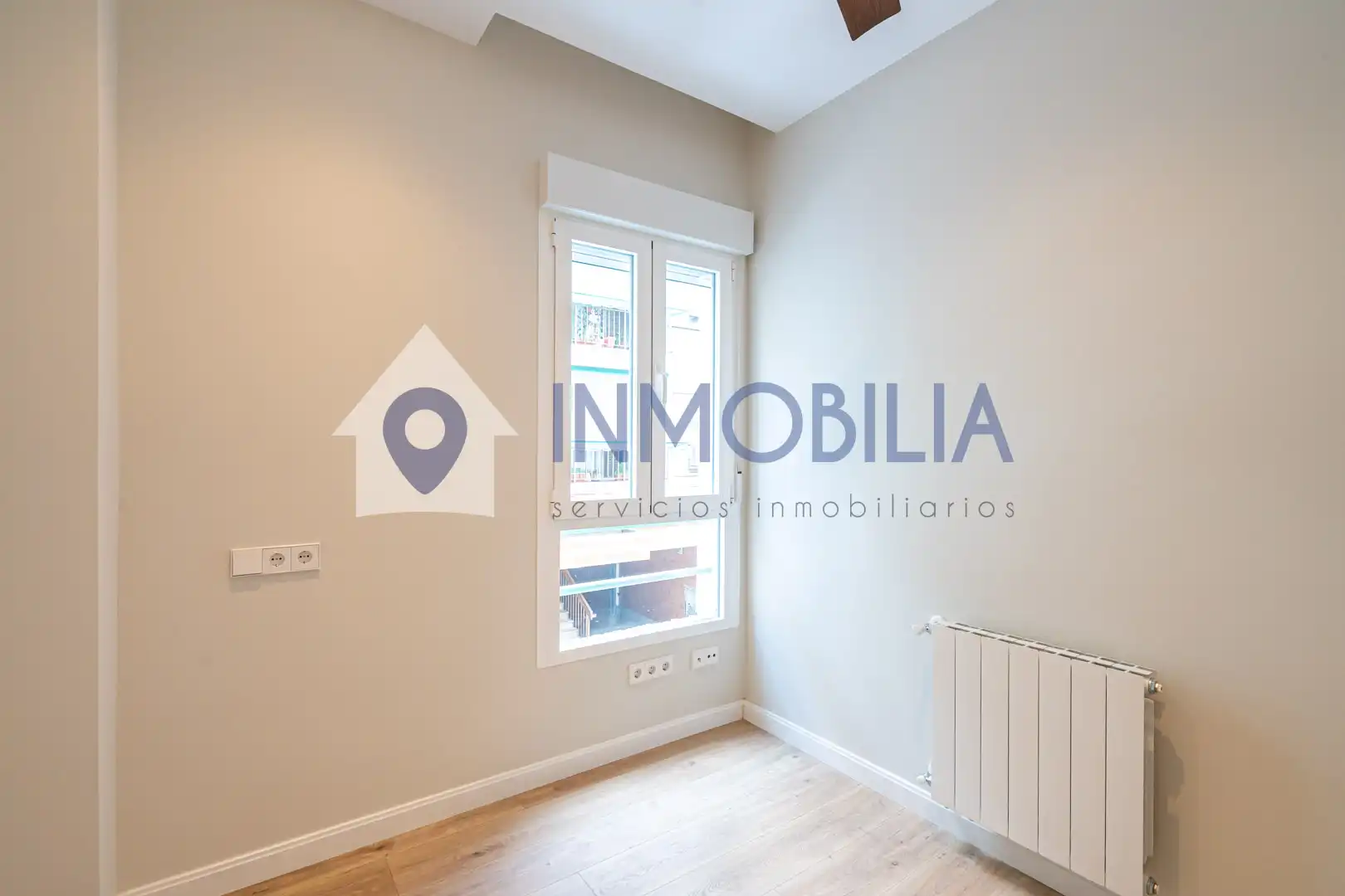 Habitación de Piso en venta en Madrid con Aire acondicionado y Calefacción