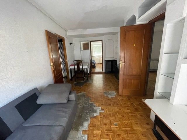 Sala de estar de Piso en venta en  Madrid Capital