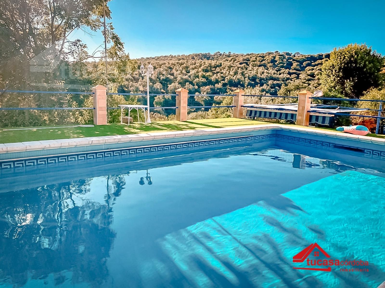 Swimming pool of House or chalet for sale in Almodóvar del Río  with Heating and Swimming Pool