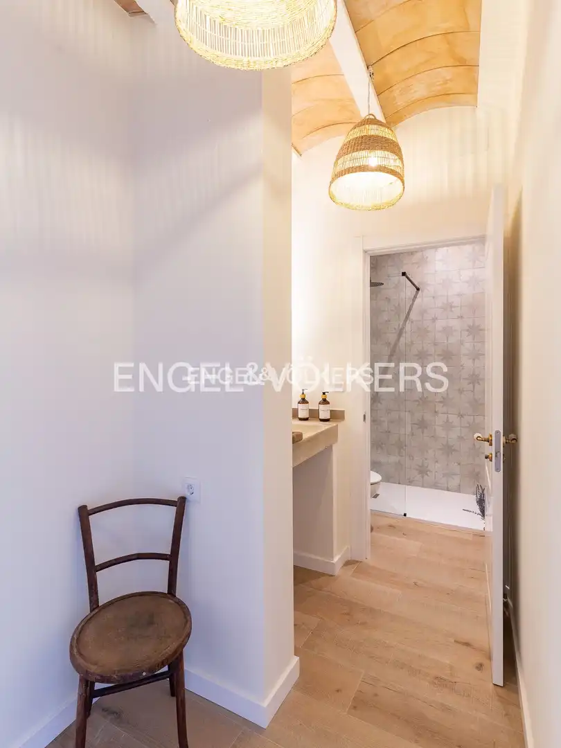 Habitación de Casa adosada de alquiler en Alella con Aire acondicionado, Calefacción y Jardín privado