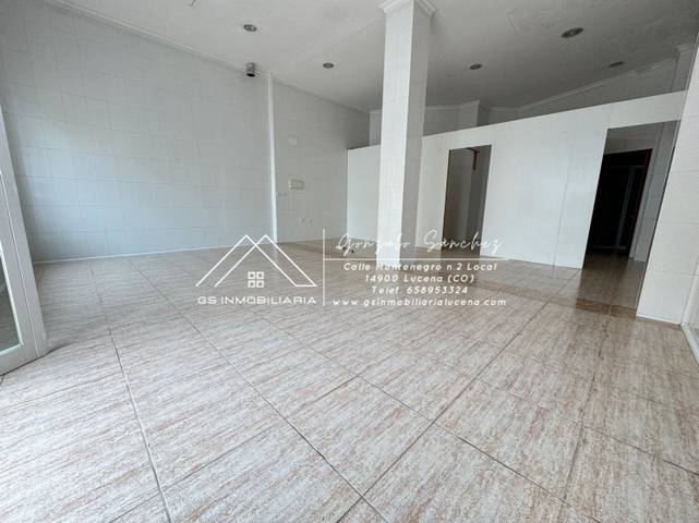 Local comercial en Alquiler en El Carmen - La Barrera