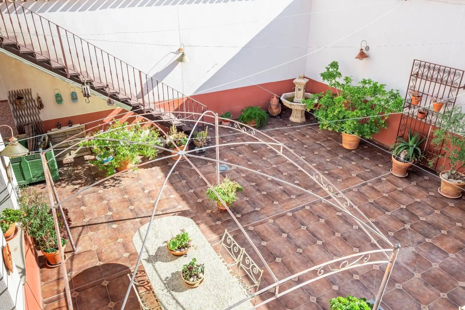 Terrassa de Casa o xalet en venda en El Pinós / Pinoso amb Calefacció, Terrassa i Traster
