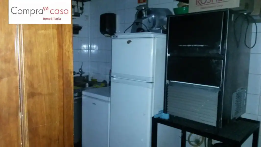 Cocina de Local en venta en Segovia con Aire acondicionado y Amueblado
