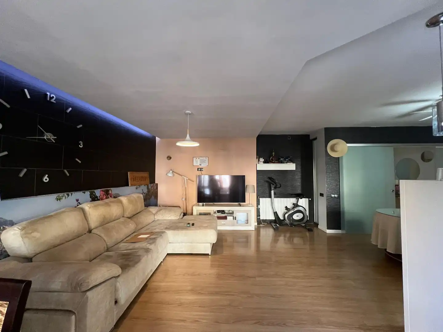 Sala de estar de Piso en venta en Ontinyent con Parquet, Trastero y Amueblado