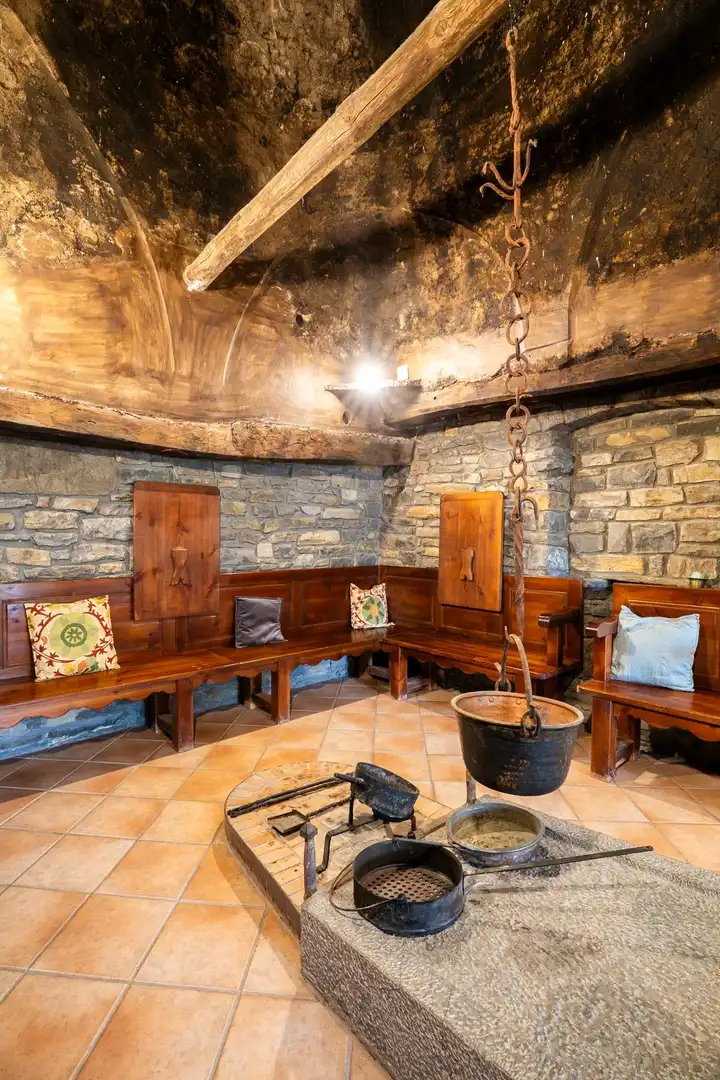 Casa o xalet en venda en Boltaña amb Calefacció, Terrassa i Moblat