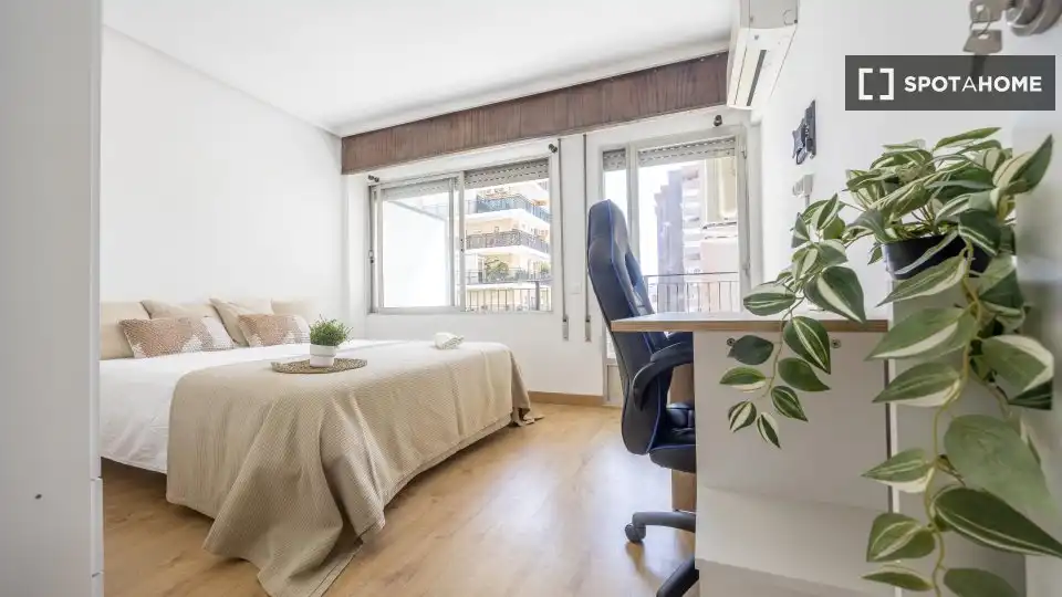 Room in Jaume Roig