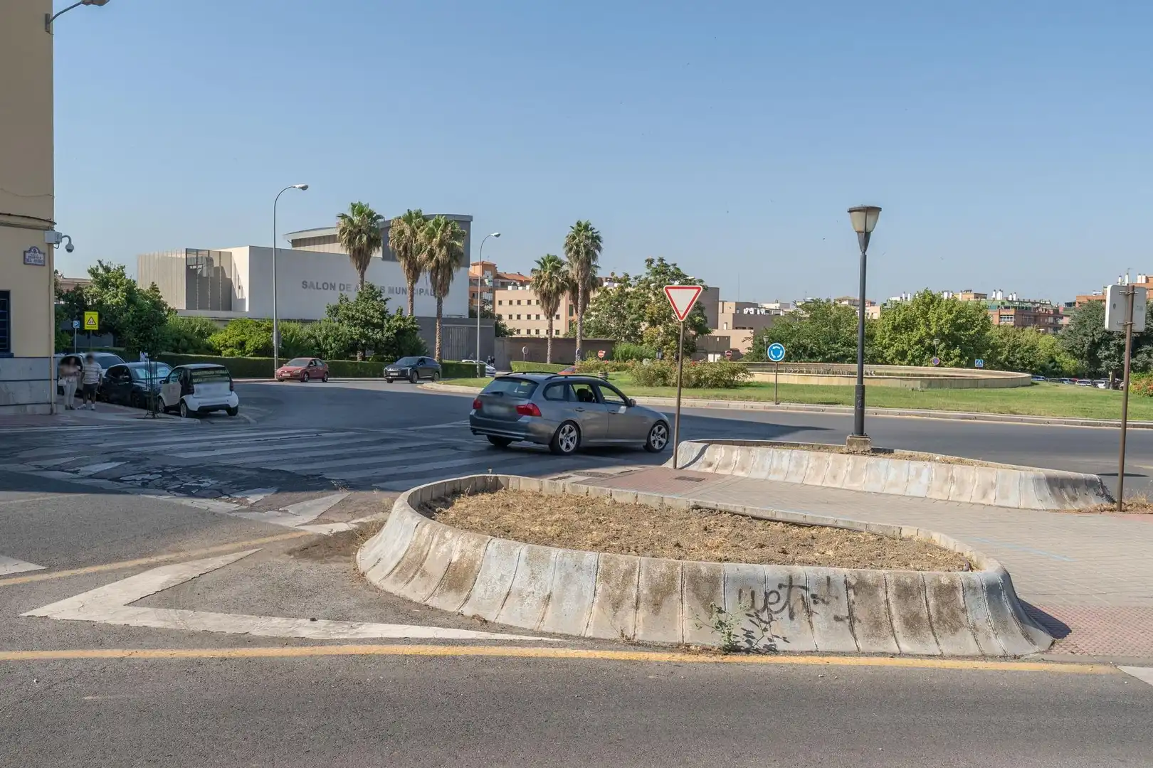 Exterior view of Flat for sale in Granada  with Air Conditioner, Terrace and Alarm