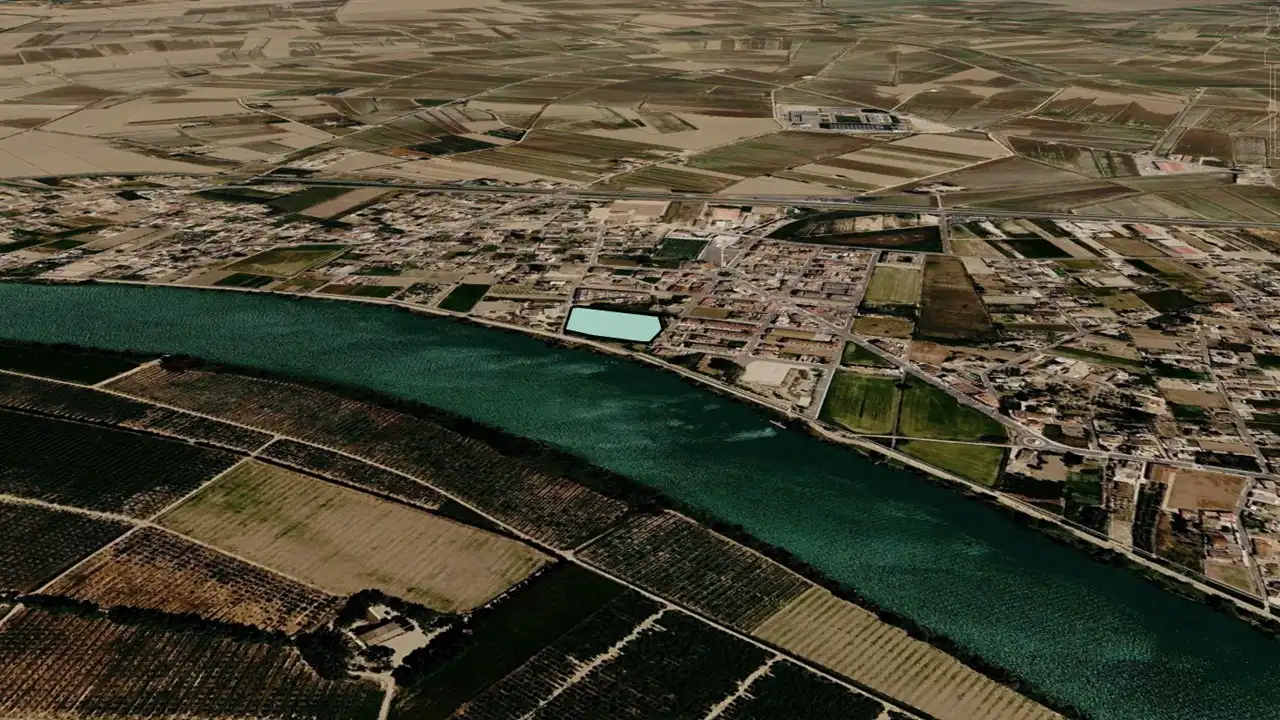Rural land for sale in C/ Segre