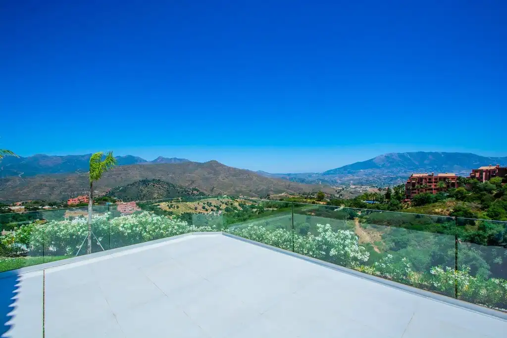 Chalet con piscina en venta en La Mairena, imagen 15