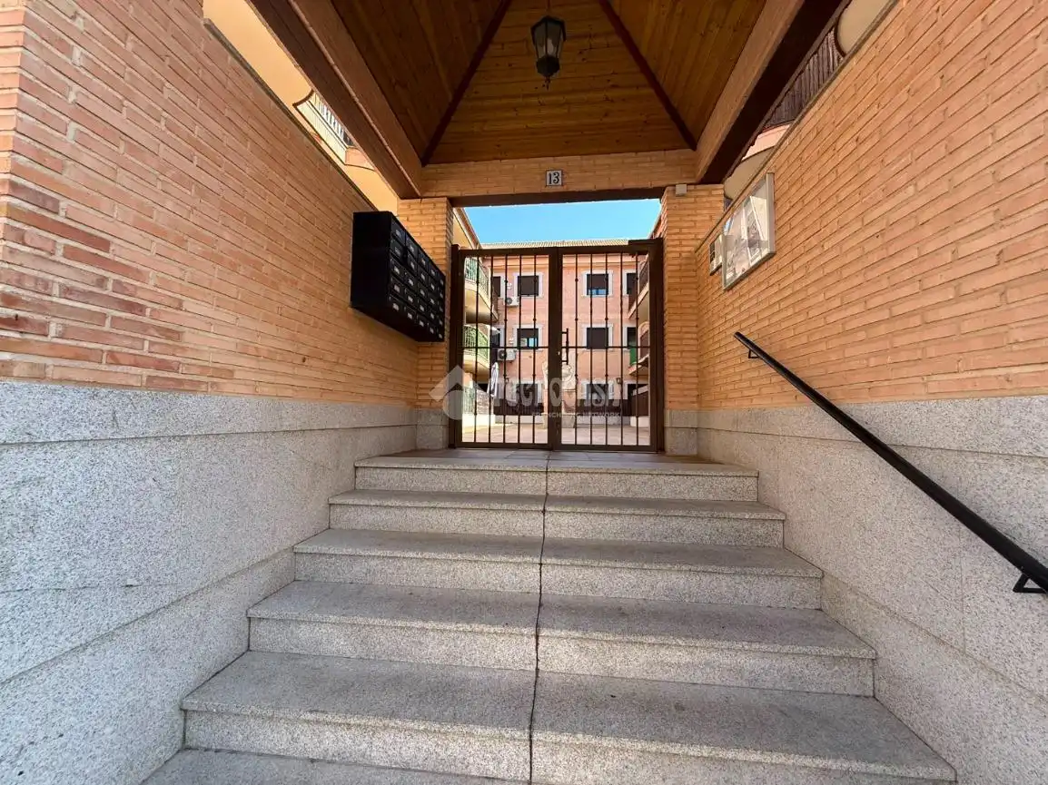 Exterior view of Flat for sale in Almorox  with Air Conditioner, Heating and Parquet flooring