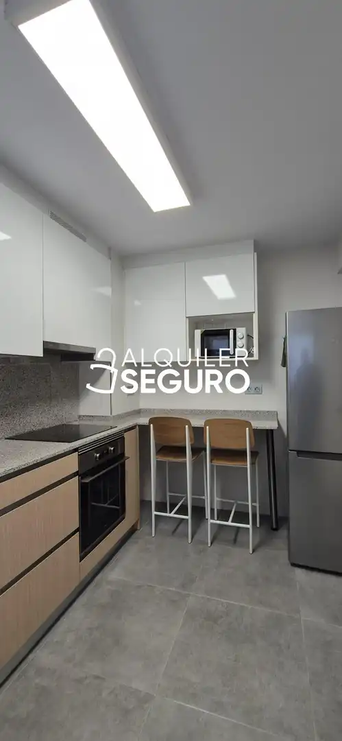 Kitchen of Flat for rent in Fozaneldi - Tenderina - Ventanielles