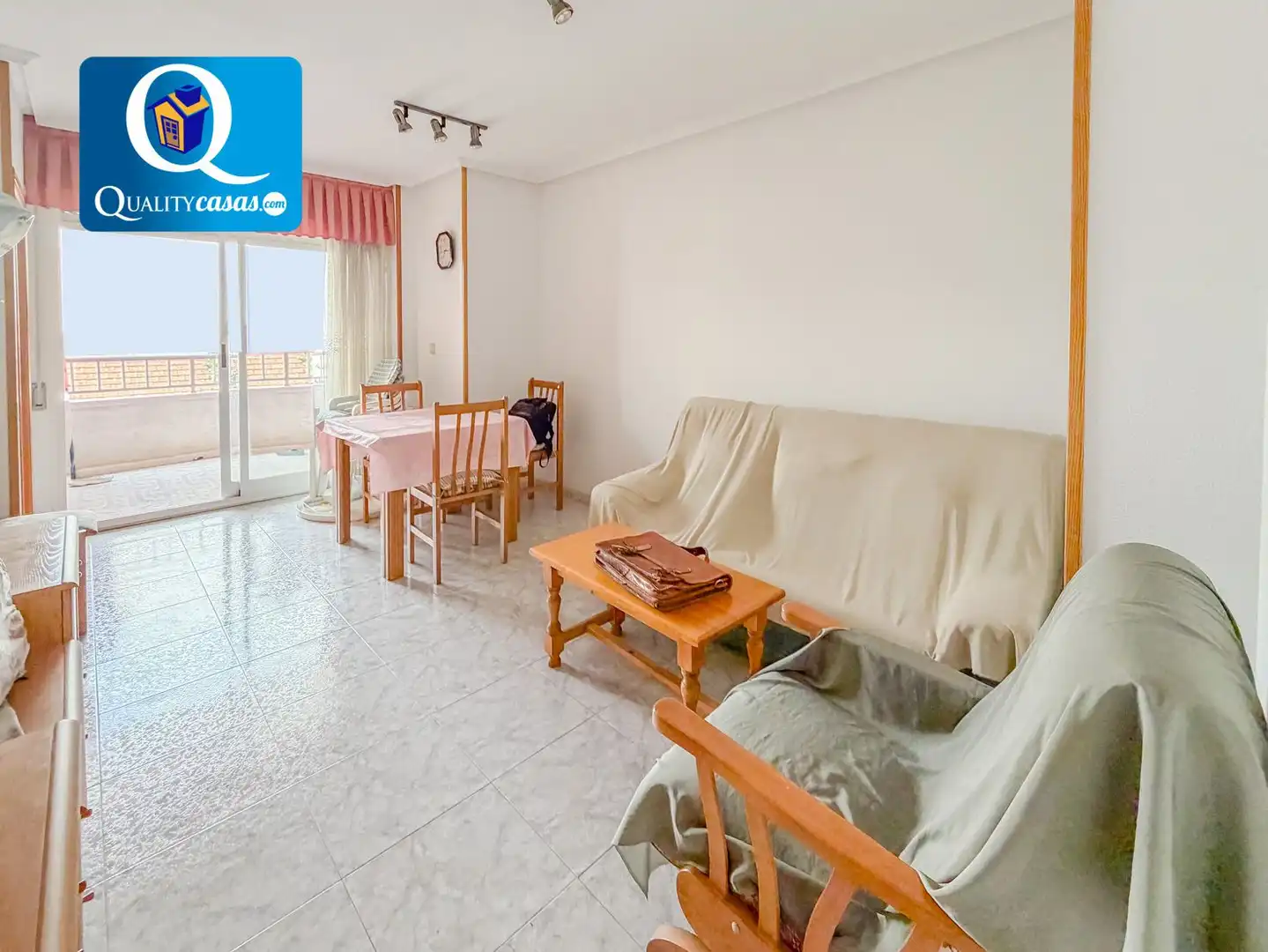 Wohnzimmer von Wohnung zum Verkauf in Torrevieja mit Terrasse