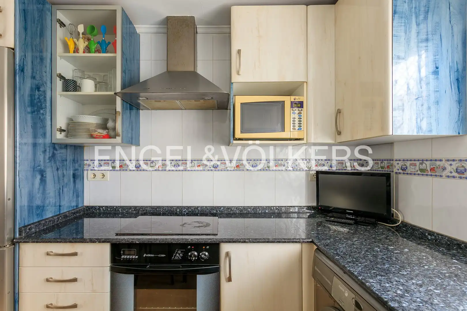Cocina de Casa o chalet en venta en Castro-Urdiales con Calefacción, Jardín privado y Terraza