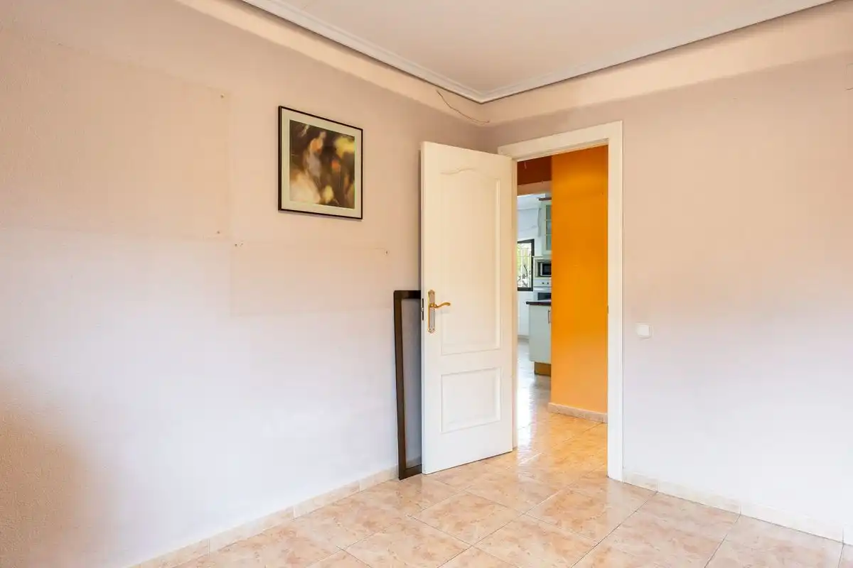 Houses for sale in Torrent  with Air Conditioner, Heating and Private garden