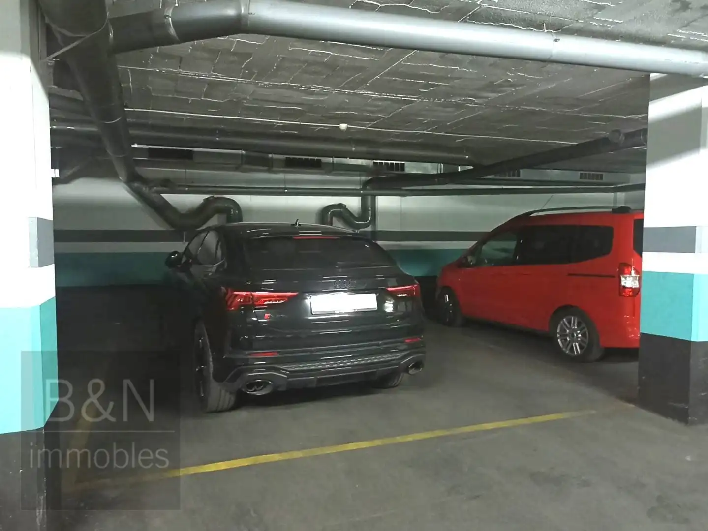 Parking de Piso en venta en Terrassa con Aire acondicionado, Calefacción y Piscina