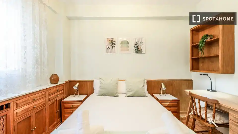 Flat for rent in Imperial