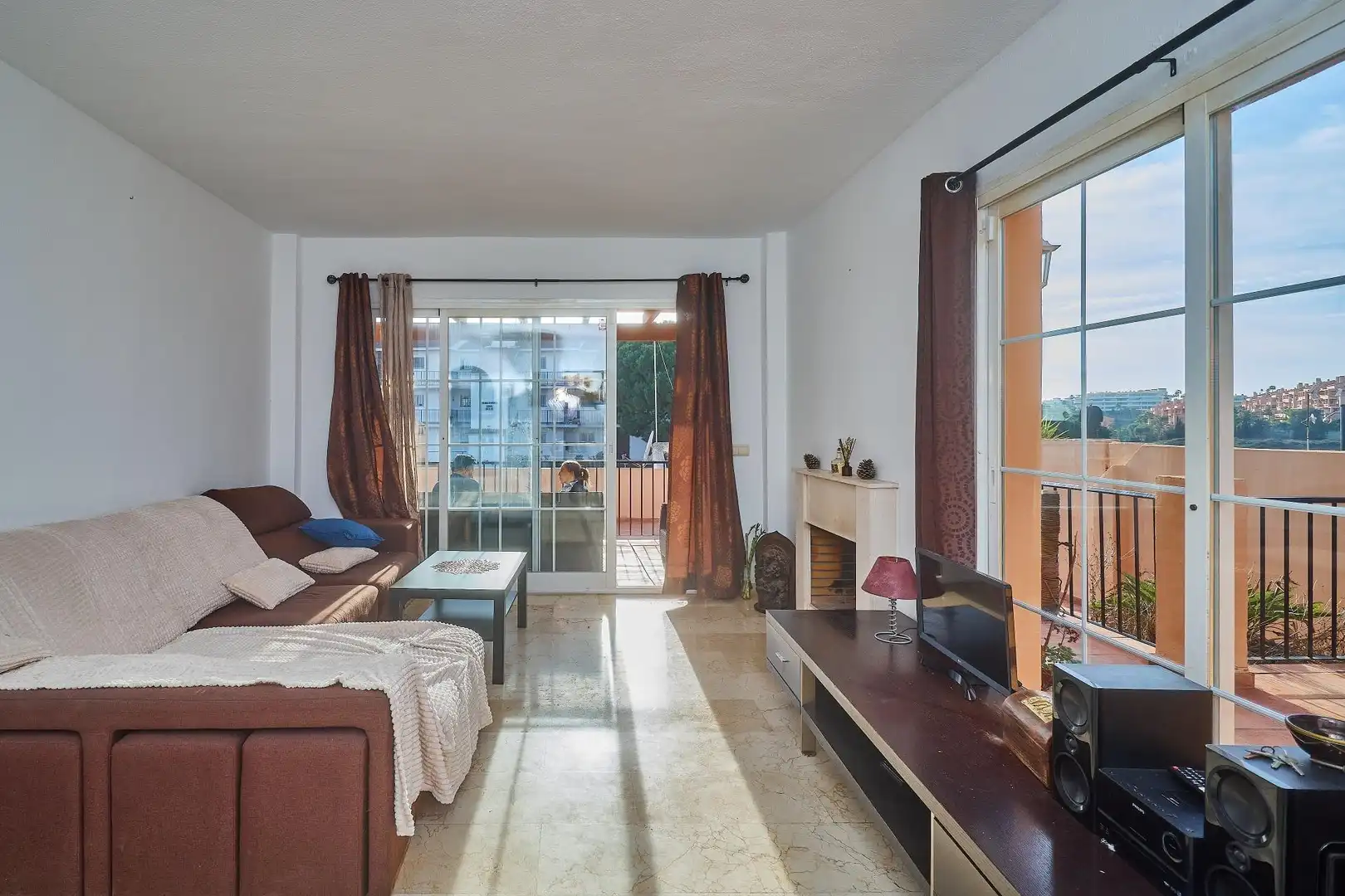 Sala de estar de Casa o chalet en venta en Mijas con Jardín privado, Terraza y Trastero