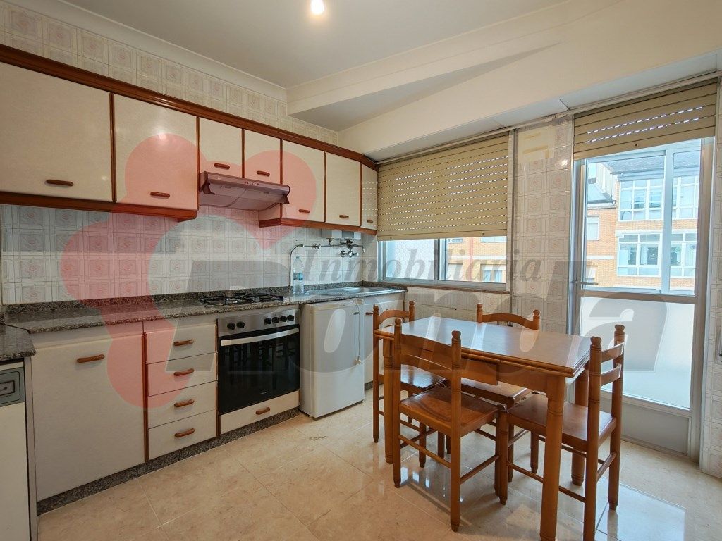 Cocina de Piso en venta en Lugo Capital con Trastero y Amueblado