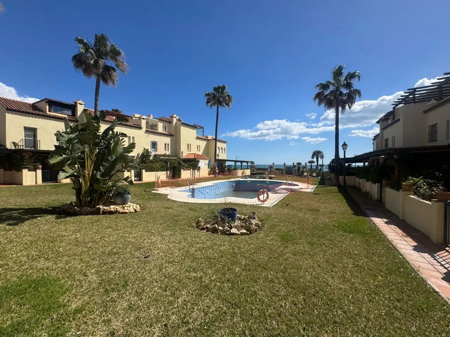 Casa amb terrassa en venda a Marina de Casares, imagen 3