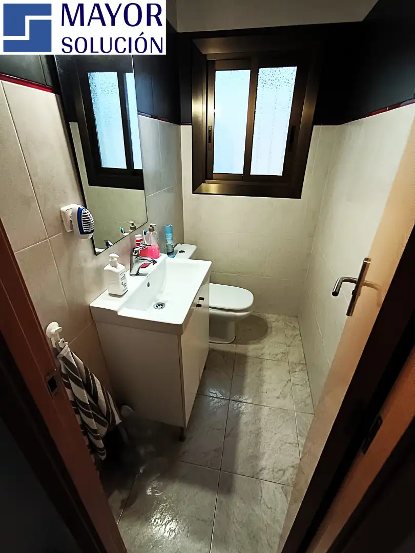 Bany de Casa o xalet en venda en Sant Pere de Ribes amb Calefacció, Jardí privat i Terrassa