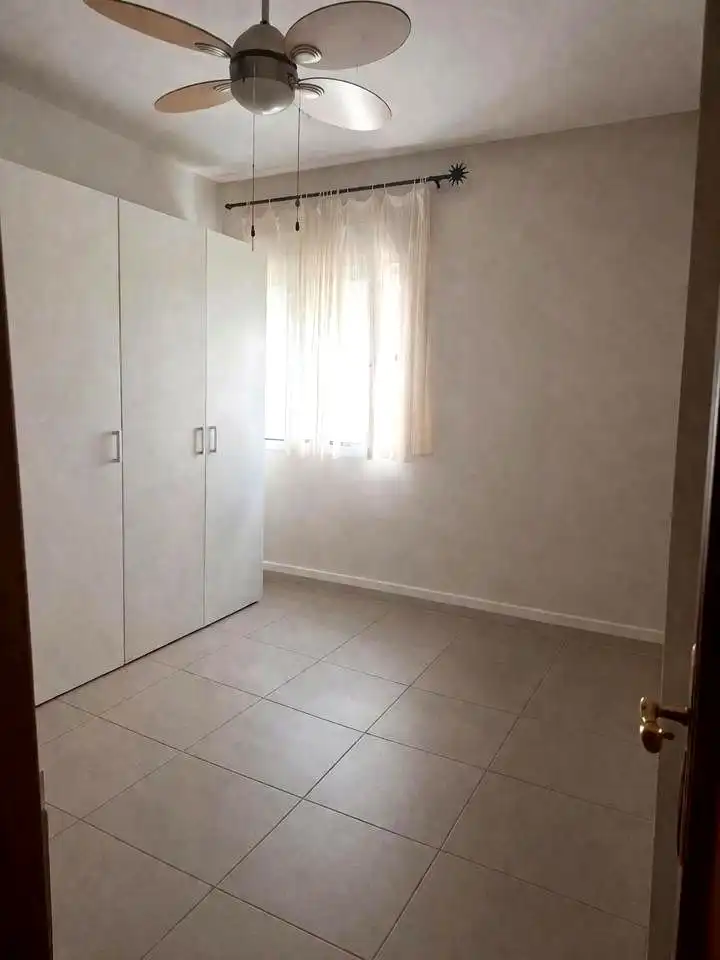 Dormitori de Apartament en venda en Oliva amb Aire condicionat, Terrassa i Traster