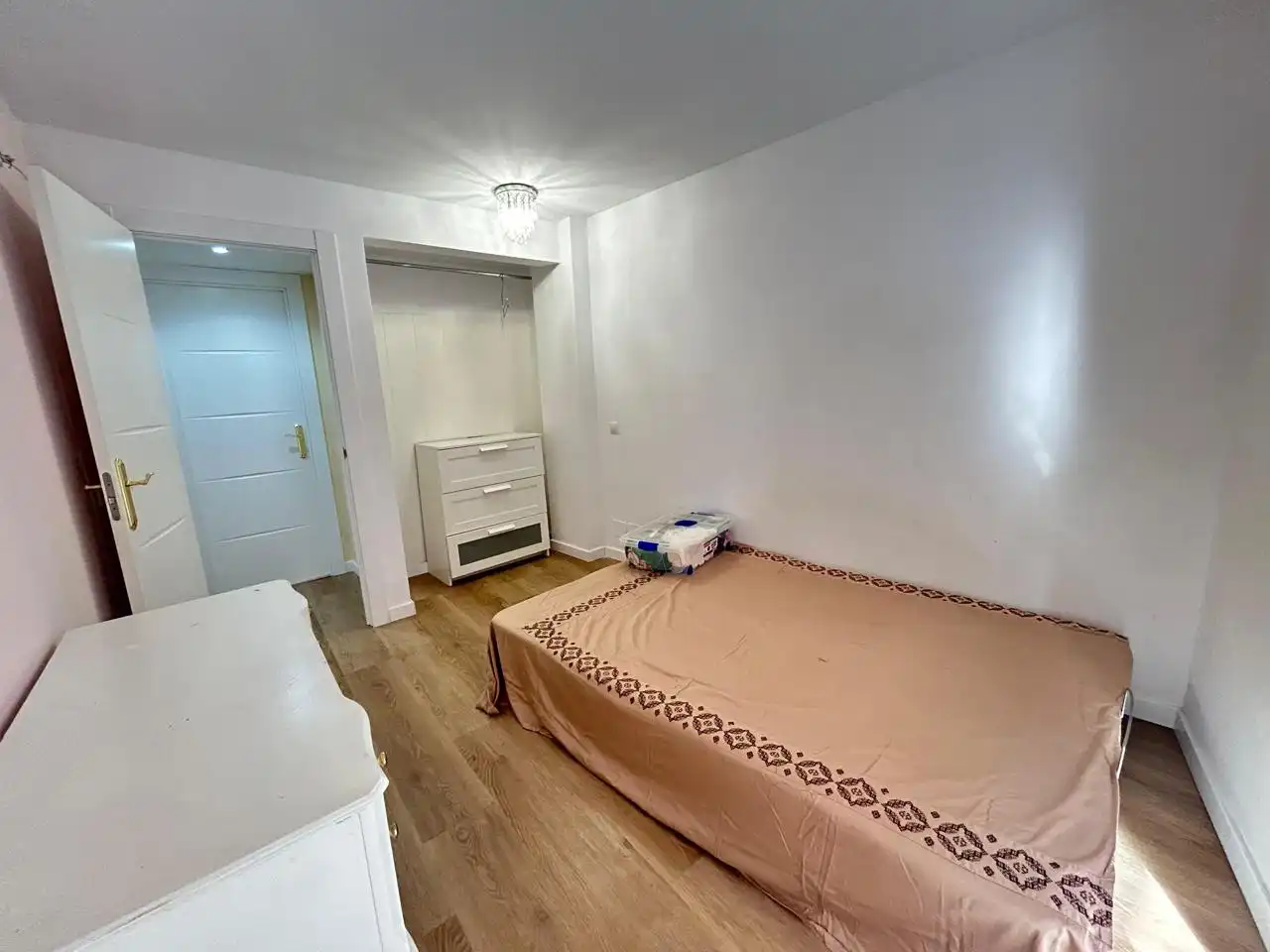 Habitación de Piso en venta en Barcelona con Aire acondicionado