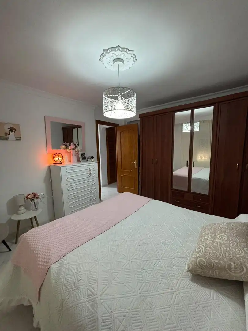 Schlafzimmer von Wohnung zum Verkauf in La Línea de la Concepción