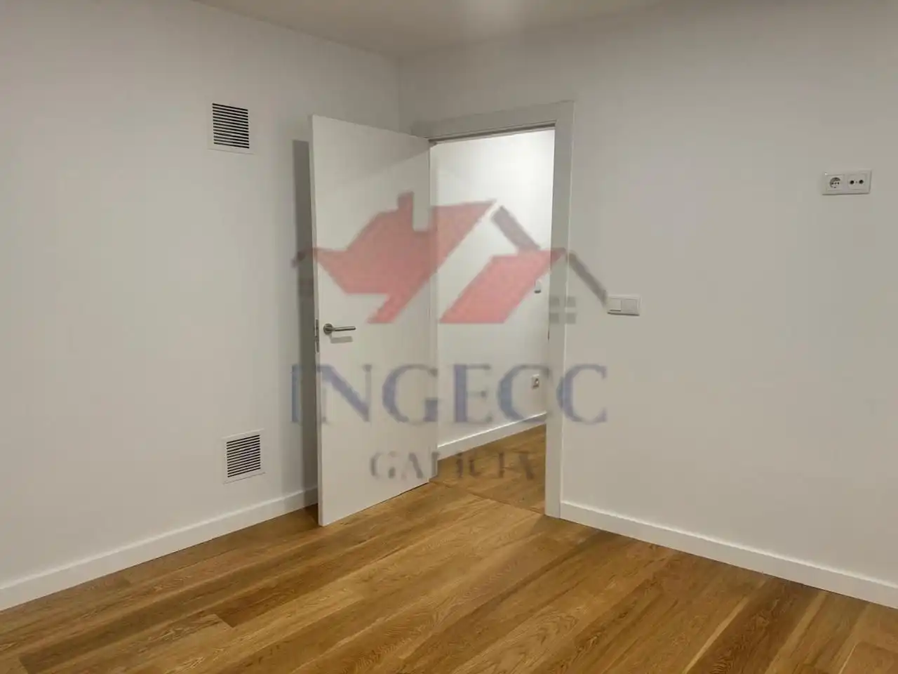 Local comercial en venta en Rúa Salgado Somoza, imagen 42