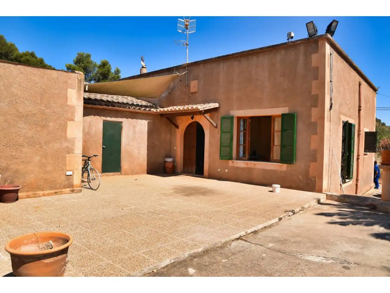 Vista exterior de Finca rústica en venda en Son Servera amb Jardí privat i Terrassa
