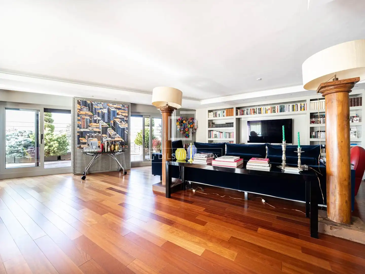 Sala d'estar de Àtic en venda en Madrid amb Aire condicionat, Calefacció i Parquet