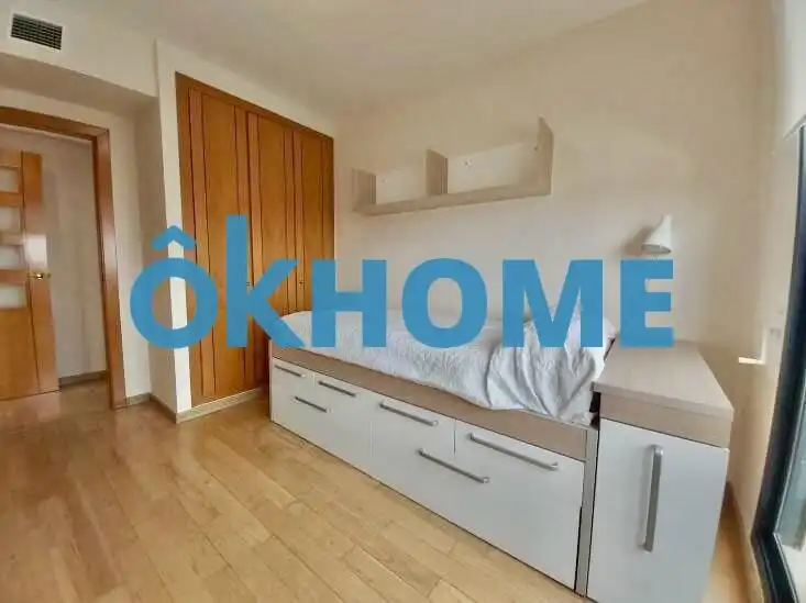 Habitación de Piso de alquiler en Valencia con Aire acondicionado, Jardín privado y Terraza