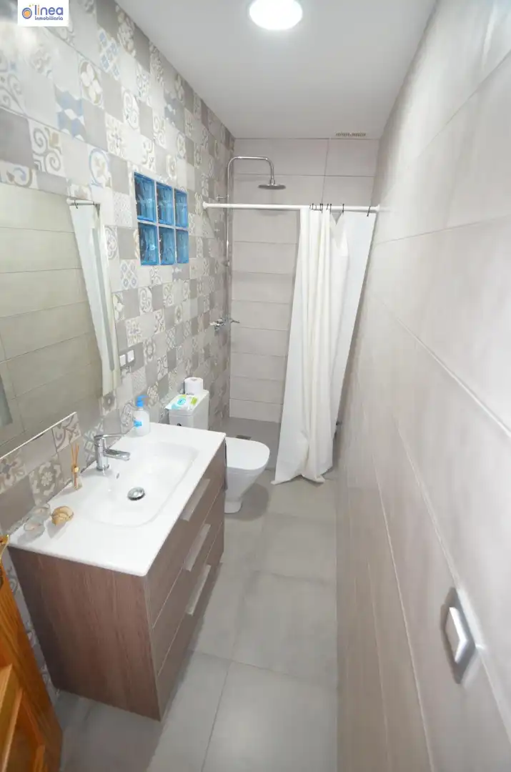 Casa adosada en venta en Calle ANGEL CARA, La Mojonera