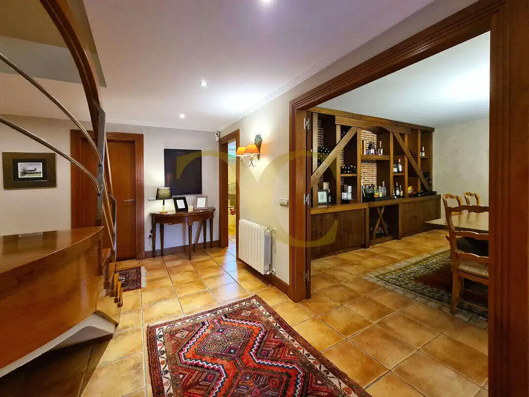 Casa o xalet en venda en Gijón  amb Calefacció, Jardí privat i Terrassa