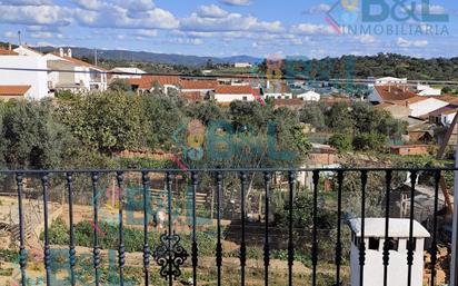 Vista exterior de Pis en venda en Rosal de la Frontera amb Terrassa
